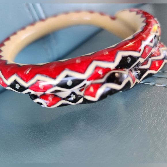 20s SNAKE Serpent Cuff Bangle Art Deco Ivorine Harlequin Handpainted Bracelet - Picture 10 of 16